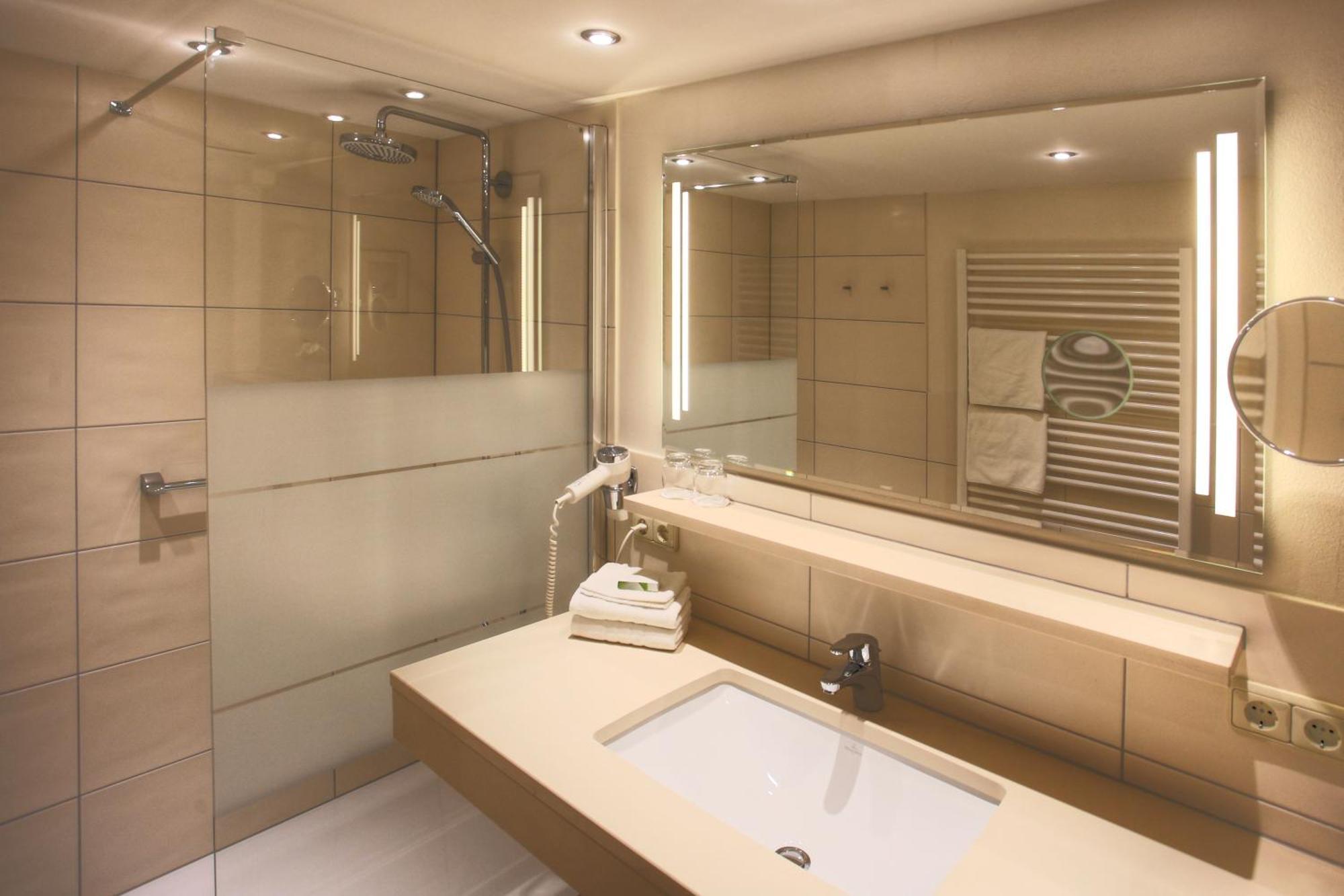 Hotel Brauereigasthof Landwehr-Braeu Reichelshofen Chambre photo