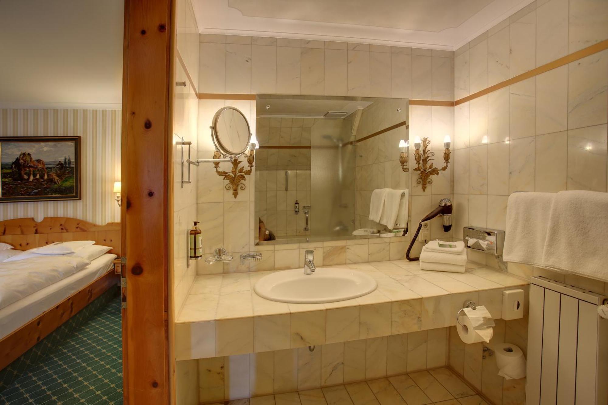Hotel Brauereigasthof Landwehr-Braeu Reichelshofen Chambre photo
