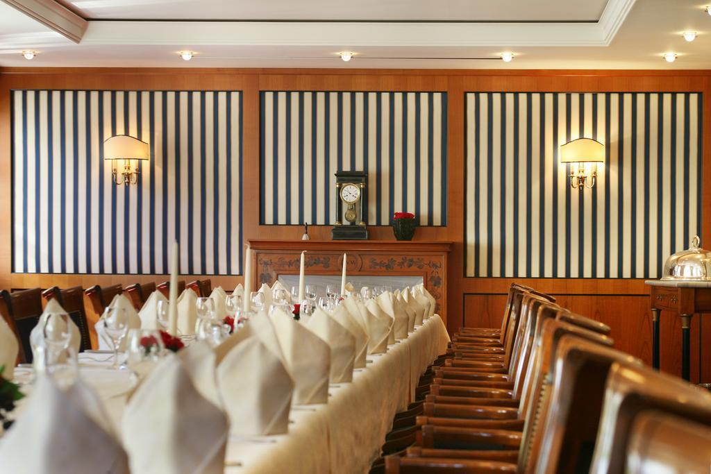 Hotel Brauereigasthof Landwehr-Braeu Reichelshofen Extérieur photo