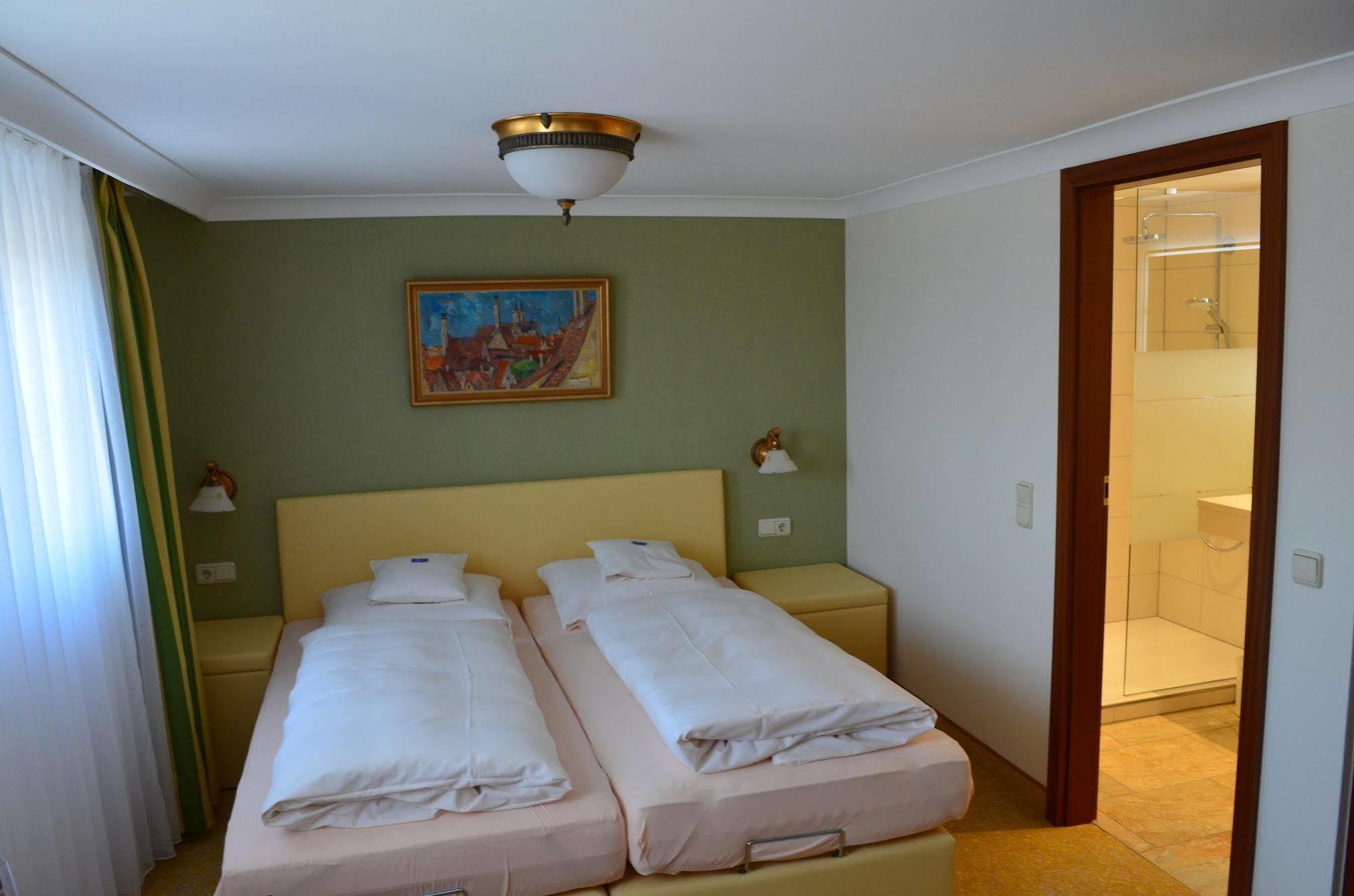 Hotel Brauereigasthof Landwehr-Braeu Reichelshofen Extérieur photo