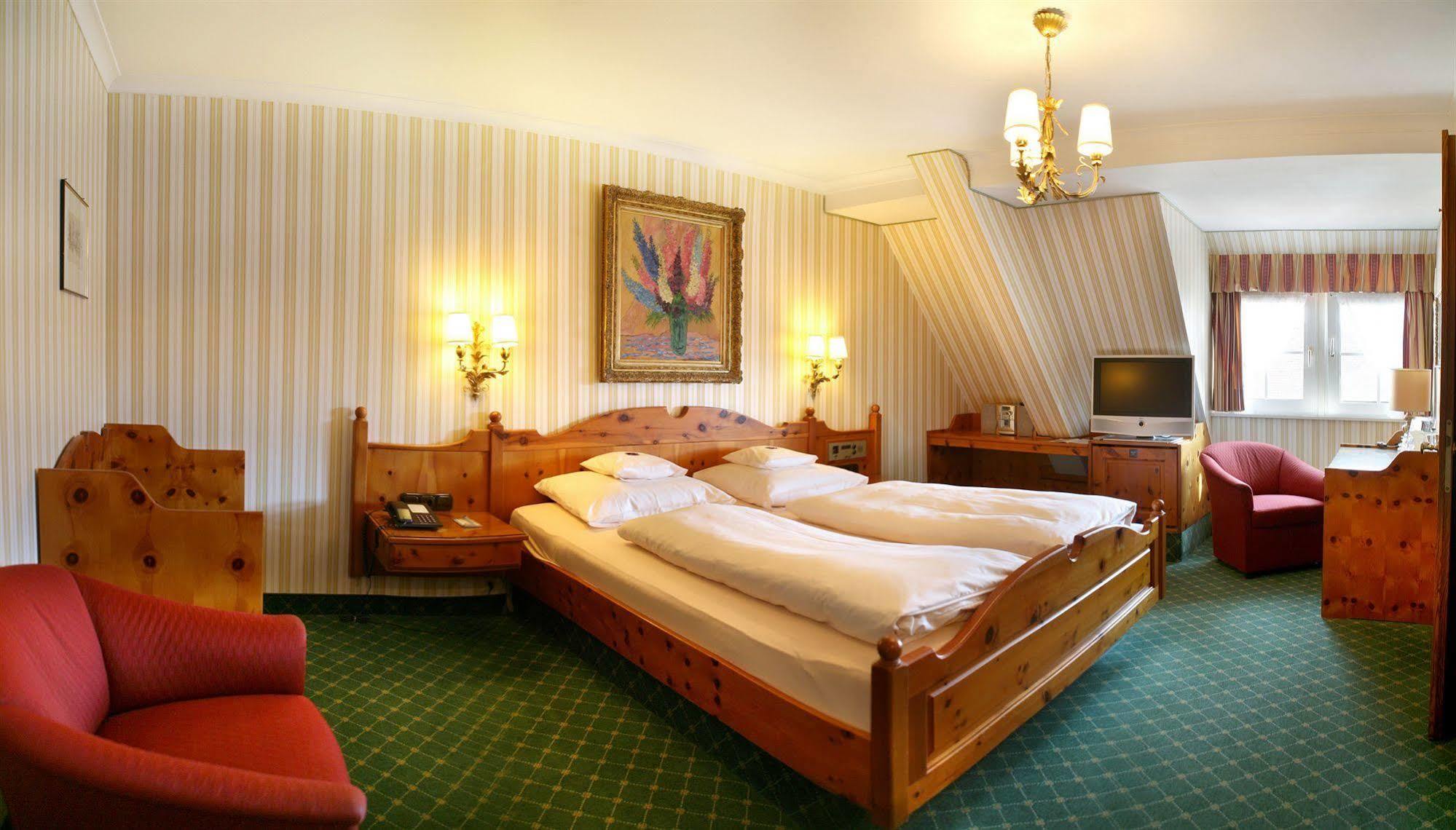 Hotel Brauereigasthof Landwehr-Braeu Reichelshofen Extérieur photo